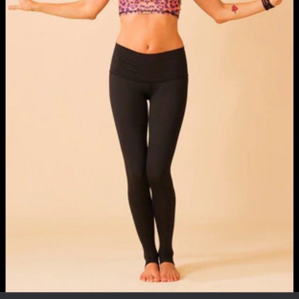 Teeki Solid Black Hot Pant, Size Medium